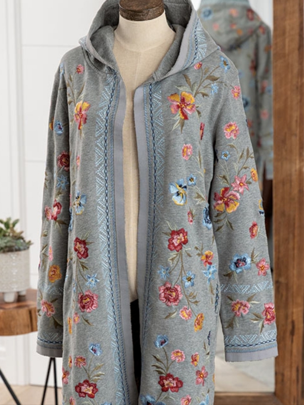 DRIFTWOOD Grey Hooded Cardigan with Multicolor Floral Embroidery Size M - NWOT